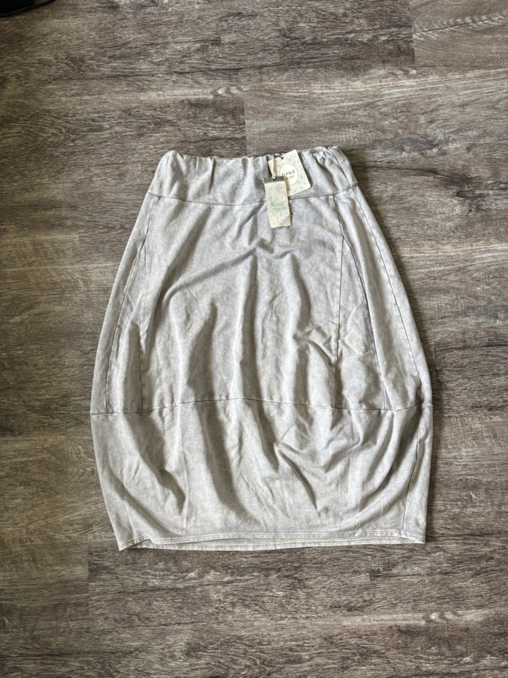 NWT et céci Light Gray Women's Bubble Skirt